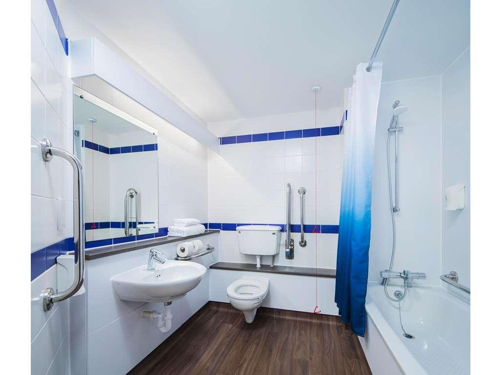 Travelodge Chester Warrington Road Ruang foto